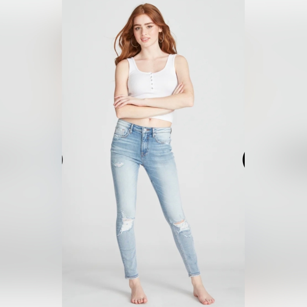 Vigoss Women's Light Blue Skinny Jeans